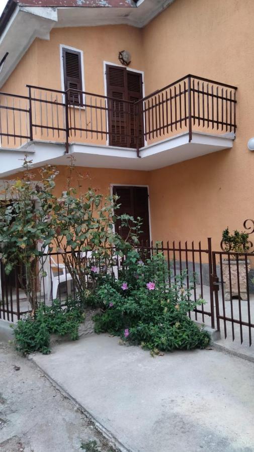 Villa Il Rosmarino Fresonara  Exterior foto